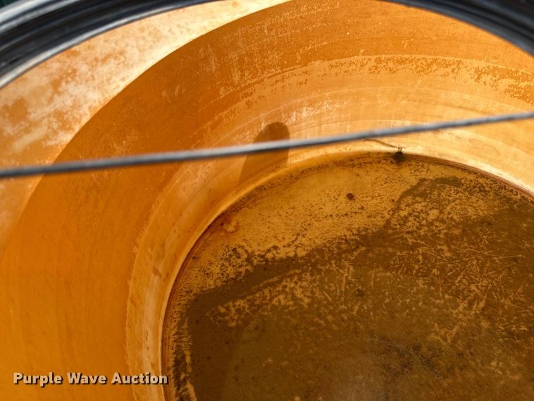 image for item EB2823 (2) poly tanks