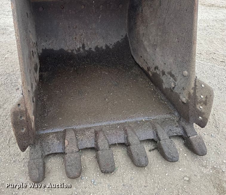 image for item EB2826 1995 Caterpillar 325L excavator