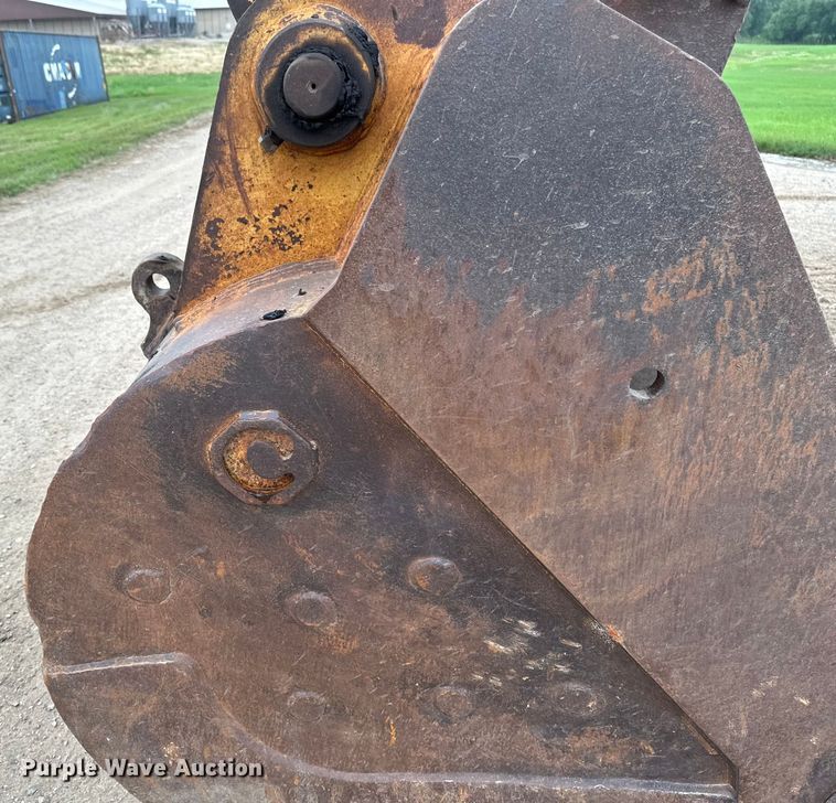 image for item EB2826 1995 Caterpillar 325L excavator
