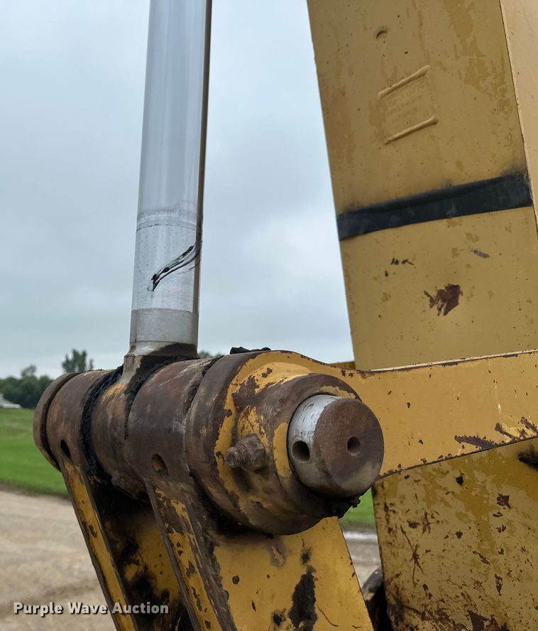 image for item EB2826 1995 Caterpillar 325L excavator