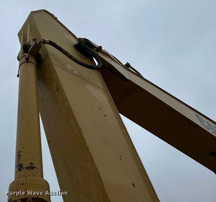 image for item EB2826 1995 Caterpillar 325L excavator