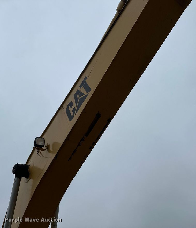 image for item EB2826 1995 Caterpillar 325L excavator