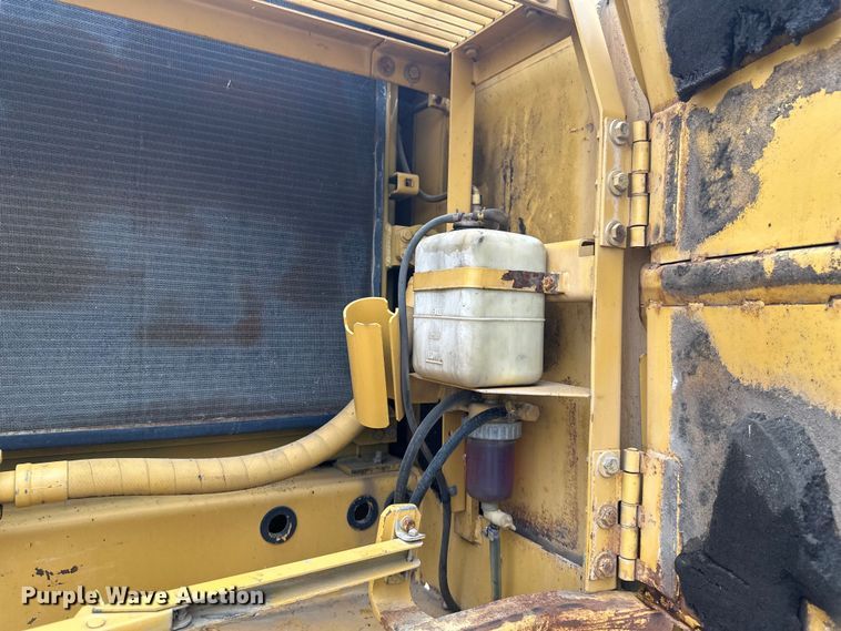 image for item EB2826 1995 Caterpillar 325L excavator