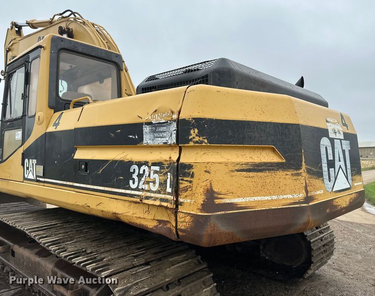 image for item EB2826 1995 Caterpillar 325L excavator
