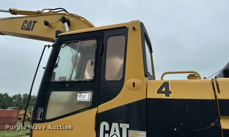 image for item EB2826 1995 Caterpillar 325L excavator