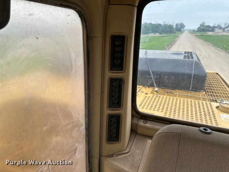 image for item EB2826 1995 Caterpillar 325L excavator