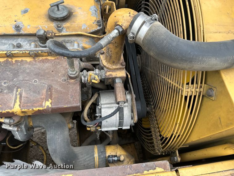 image for item EB2826 1995 Caterpillar 325L excavator