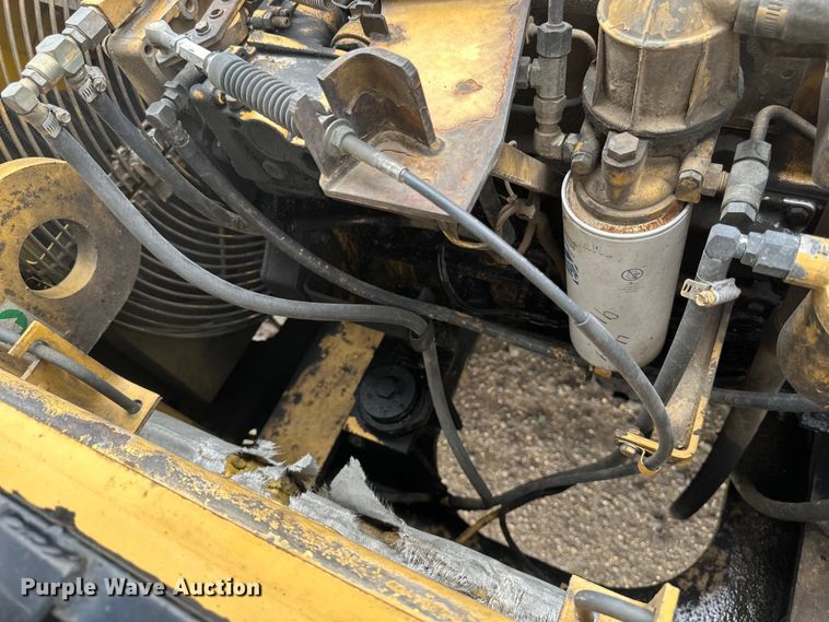 image for item EB2826 1995 Caterpillar 325L excavator