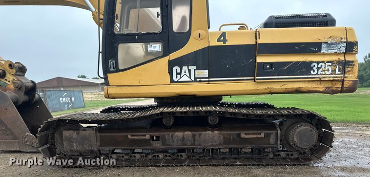 image for item EB2826 1995 Caterpillar 325L excavator
