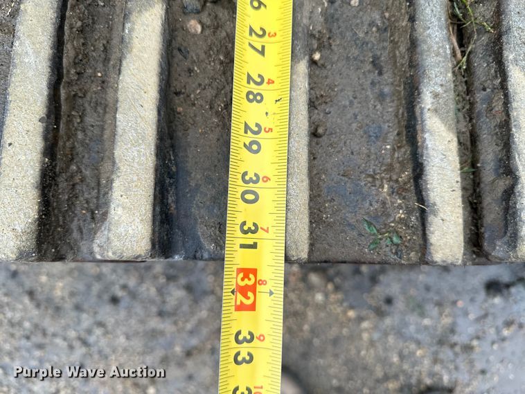 image for item EB2826 1995 Caterpillar 325L excavator