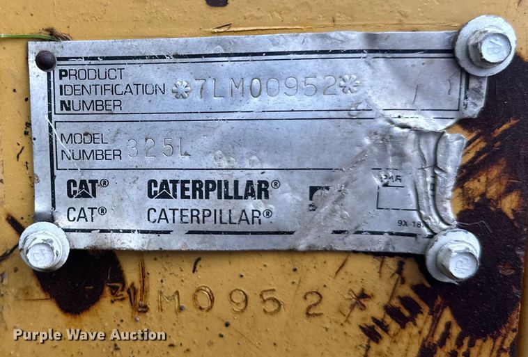 image for item EB2826 1995 Caterpillar 325L excavator