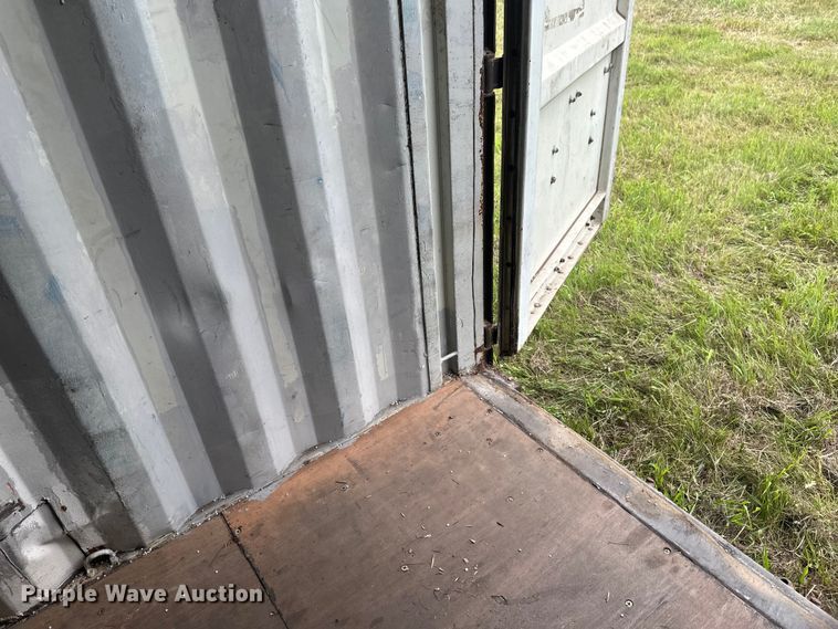 image for item EB2827 Shipping container