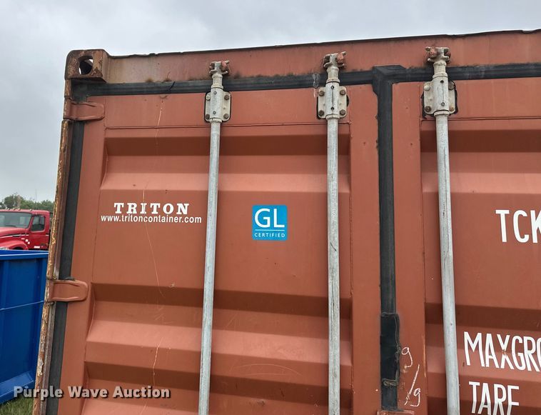 image for item EB2829 Triton shipping container