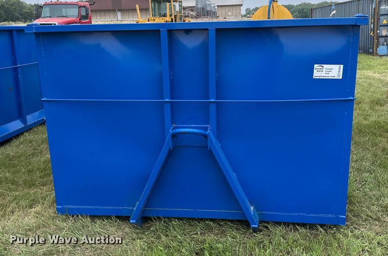 image for item EB2830 Roll-off dumpster