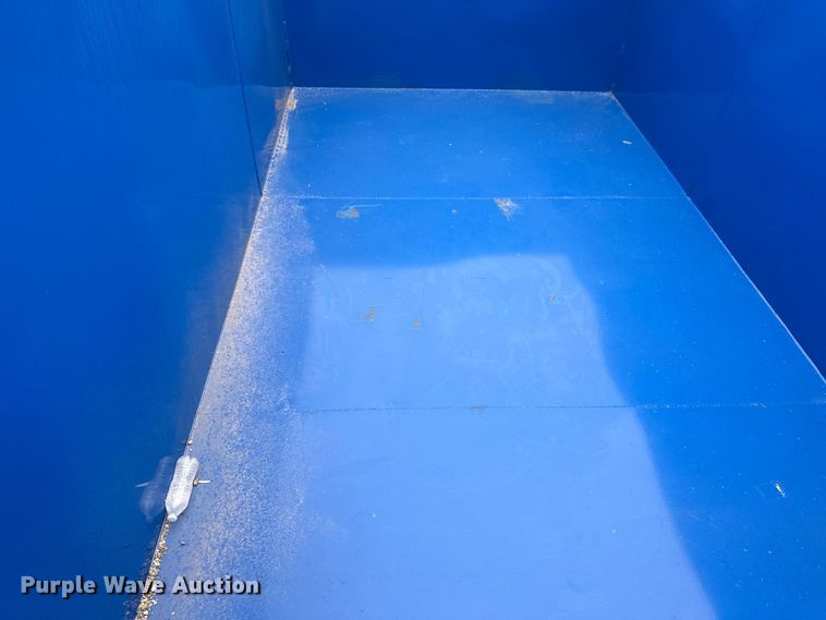 image for item EB2830 Roll-off dumpster