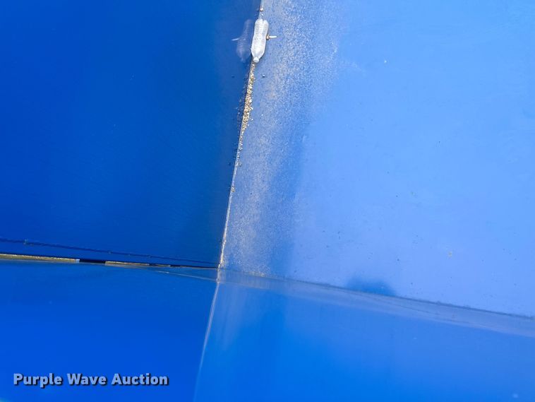 image for item EB2830 Roll-off dumpster