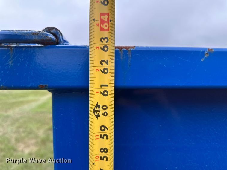 image for item EB2830 Roll-off dumpster