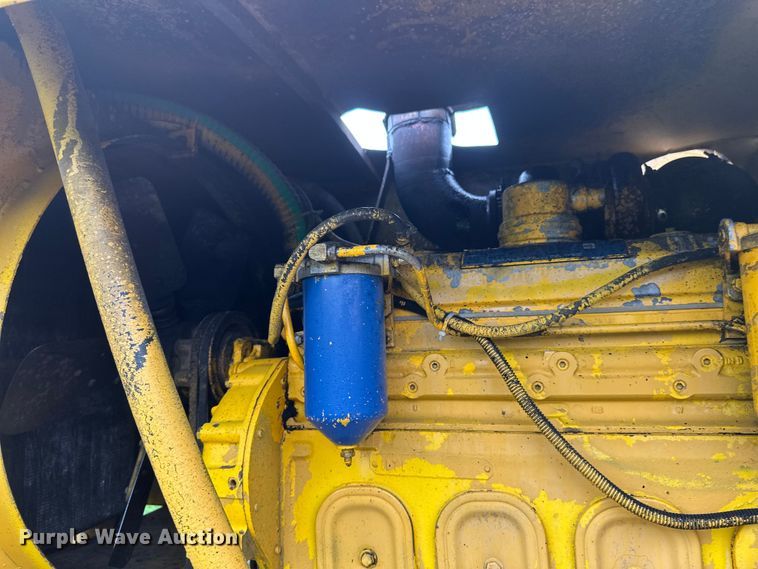 image for item EB2832 1987 Champion 720A motor grader