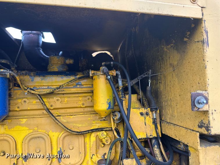 image for item EB2832 1987 Champion 720A motor grader