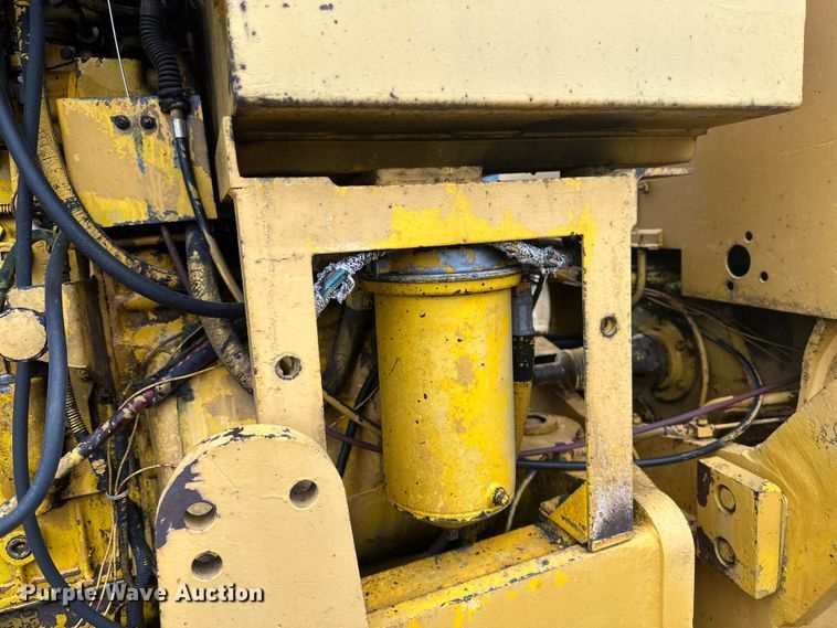 image for item EB2832 1987 Champion 720A motor grader