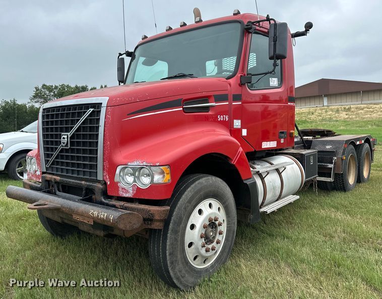 2006 Volvo VNL