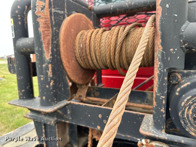 image for item EB2836 2007 Volvo VNL winch truck