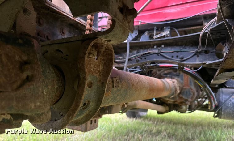 image for item EB2836 2007 Volvo VNL winch truck