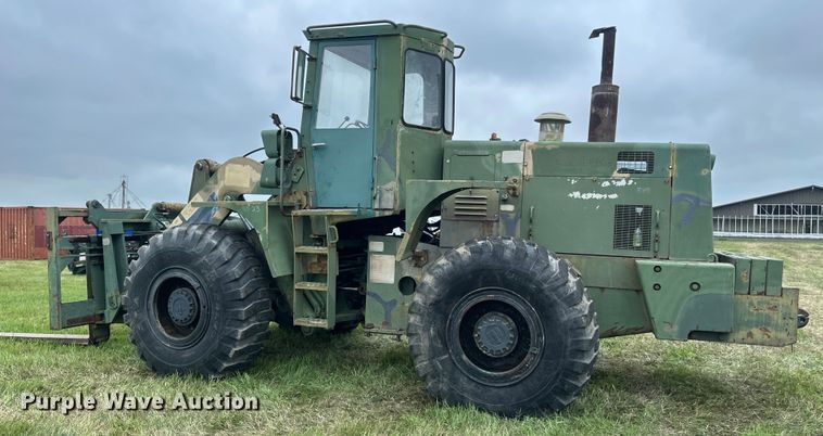 image for item EB2837 1979 International Harvester 530 wheel loader