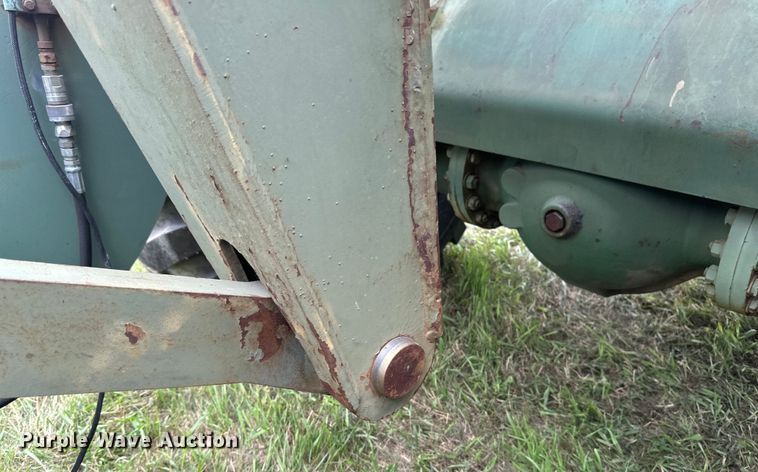 image for item EB2837 1979 International Harvester 530 wheel loader