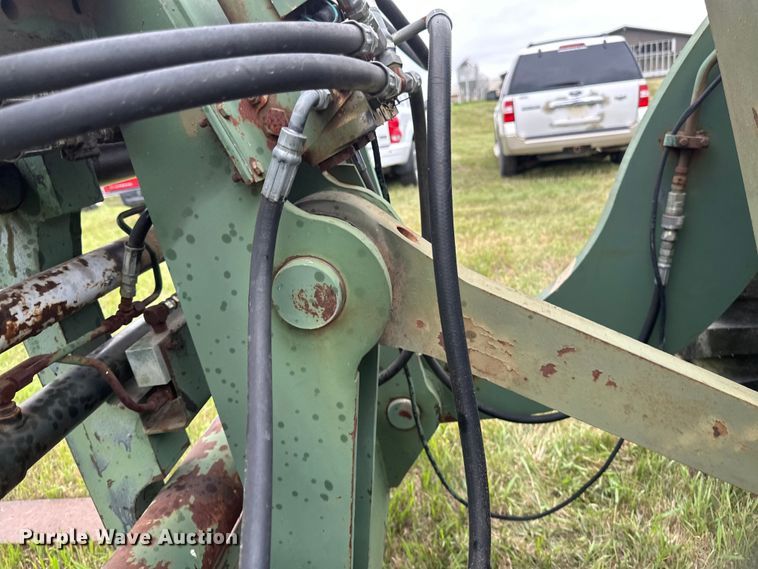 image for item EB2837 1979 International Harvester 530 wheel loader