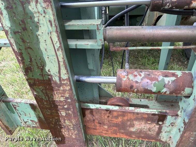 image for item EB2837 1979 International Harvester 530 wheel loader