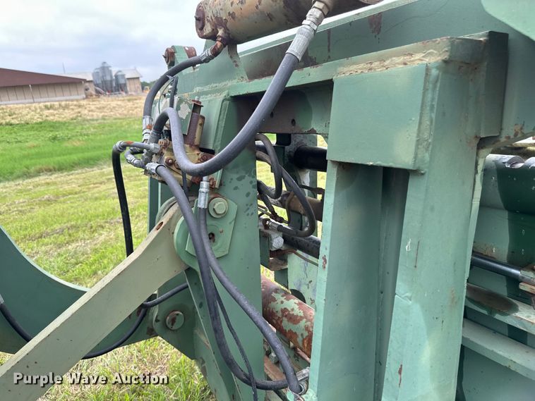 image for item EB2837 1979 International Harvester 530 wheel loader