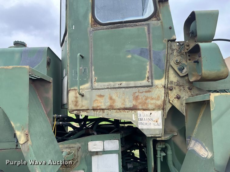 image for item EB2837 1979 International Harvester 530 wheel loader