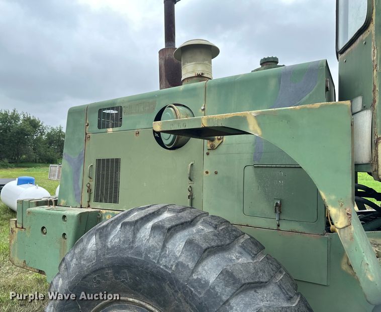 image for item EB2837 1979 International Harvester 530 wheel loader