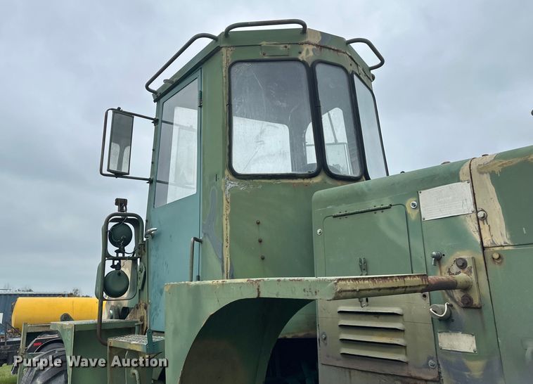 image for item EB2837 1979 International Harvester 530 wheel loader