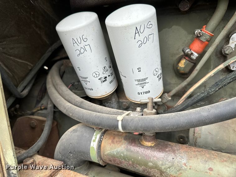 image for item EB2837 1979 International Harvester 530 wheel loader