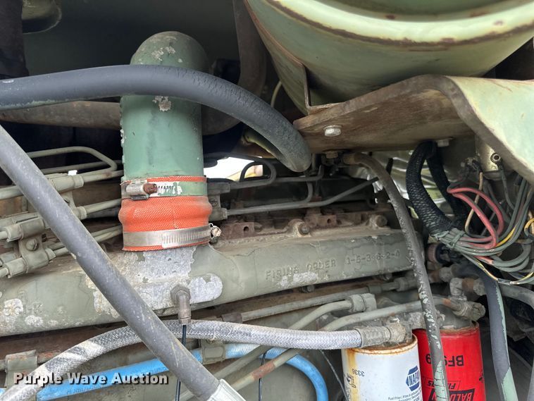 image for item EB2837 1979 International Harvester 530 wheel loader