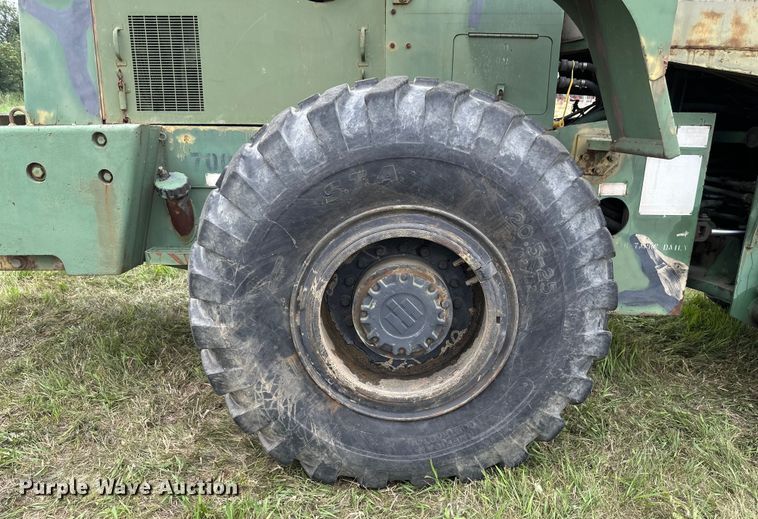image for item EB2837 1979 International Harvester 530 wheel loader