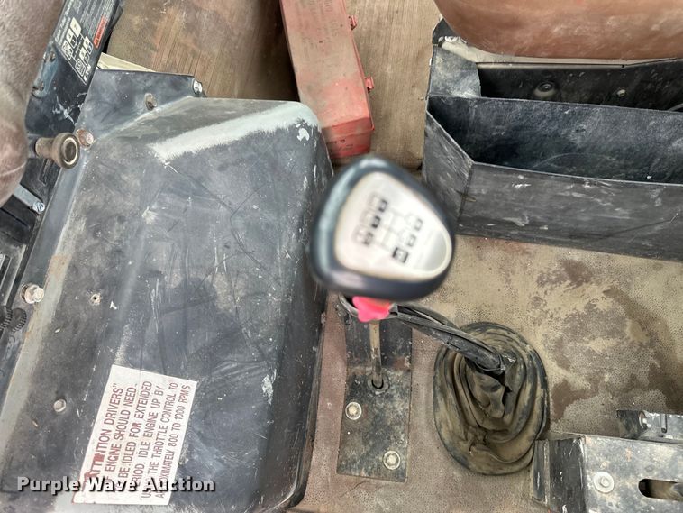 image for item EB2838 1992 International F5070 ready mix truck