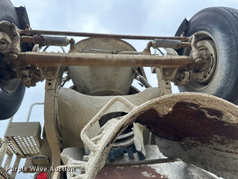 image for item EB2839 2002 Kenworth W900  ready mix truck