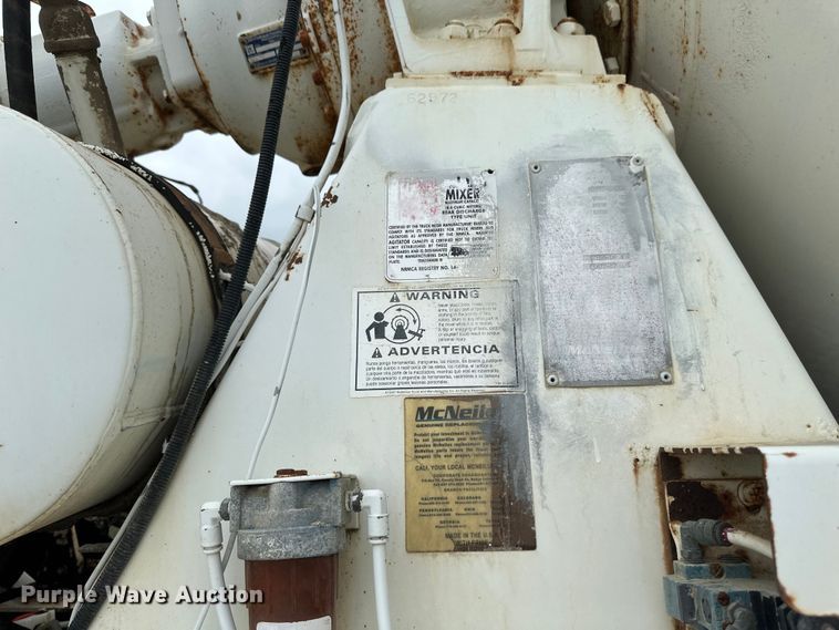 image for item EB2839 2002 Kenworth W900  ready mix truck