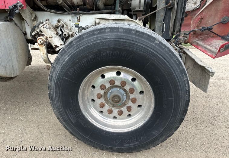 image for item EB2839 2002 Kenworth W900  ready mix truck