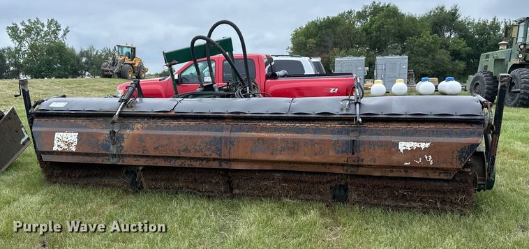 image for item EB2840 MB broom