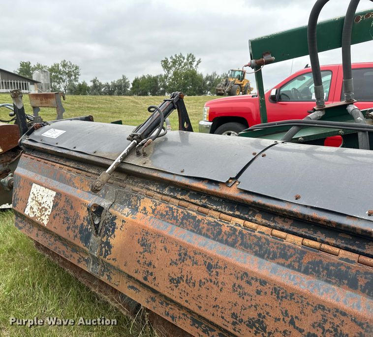 image for item EB2840 MB broom