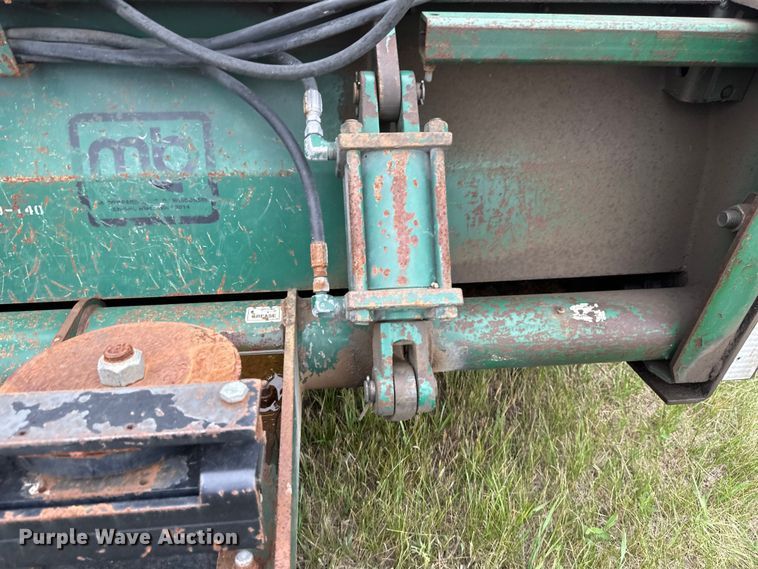 image for item EB2840 MB broom