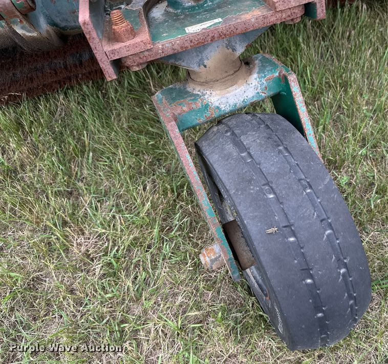 image for item EB2840 MB broom