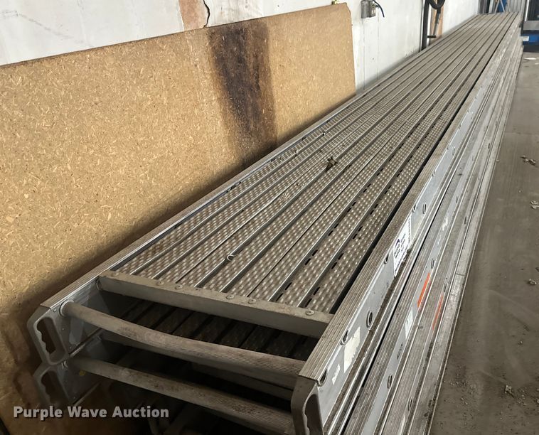 image for item EB2843 Green Bull (5) Green Bull scaffolding planks