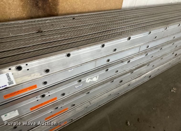 image for item EB2843 Green Bull (5) Green Bull scaffolding planks