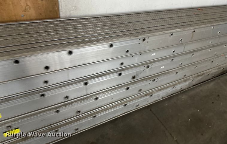 image for item EB2843 Green Bull (5) Green Bull scaffolding planks