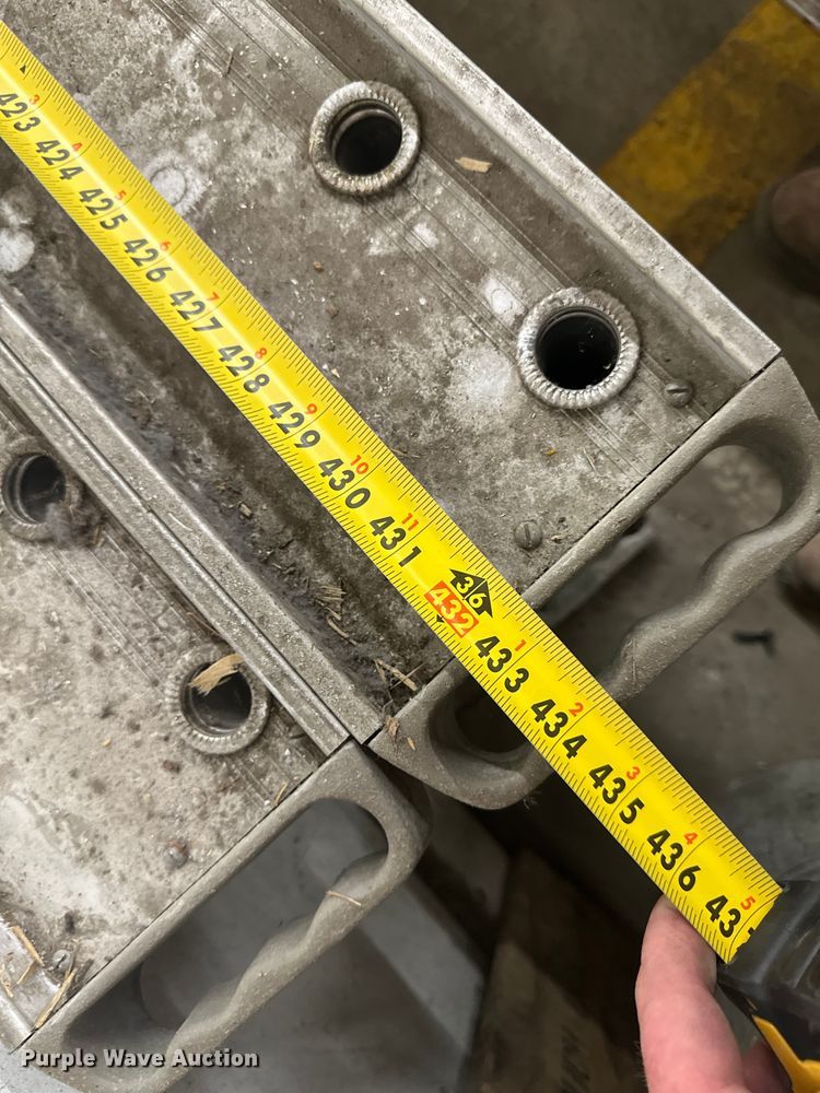 image for item EB2844 (2) Green Bull scaffolding planks